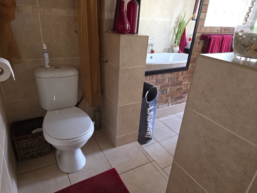 To Let 3 Bedroom Property for Rent in Stilfontein Ext 4 North West